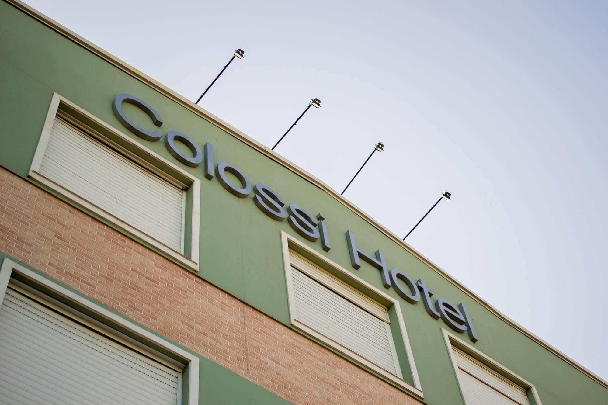 Colossi Hotel ปอร์โตอัลเลเกร ภายนอก รูปภาพ