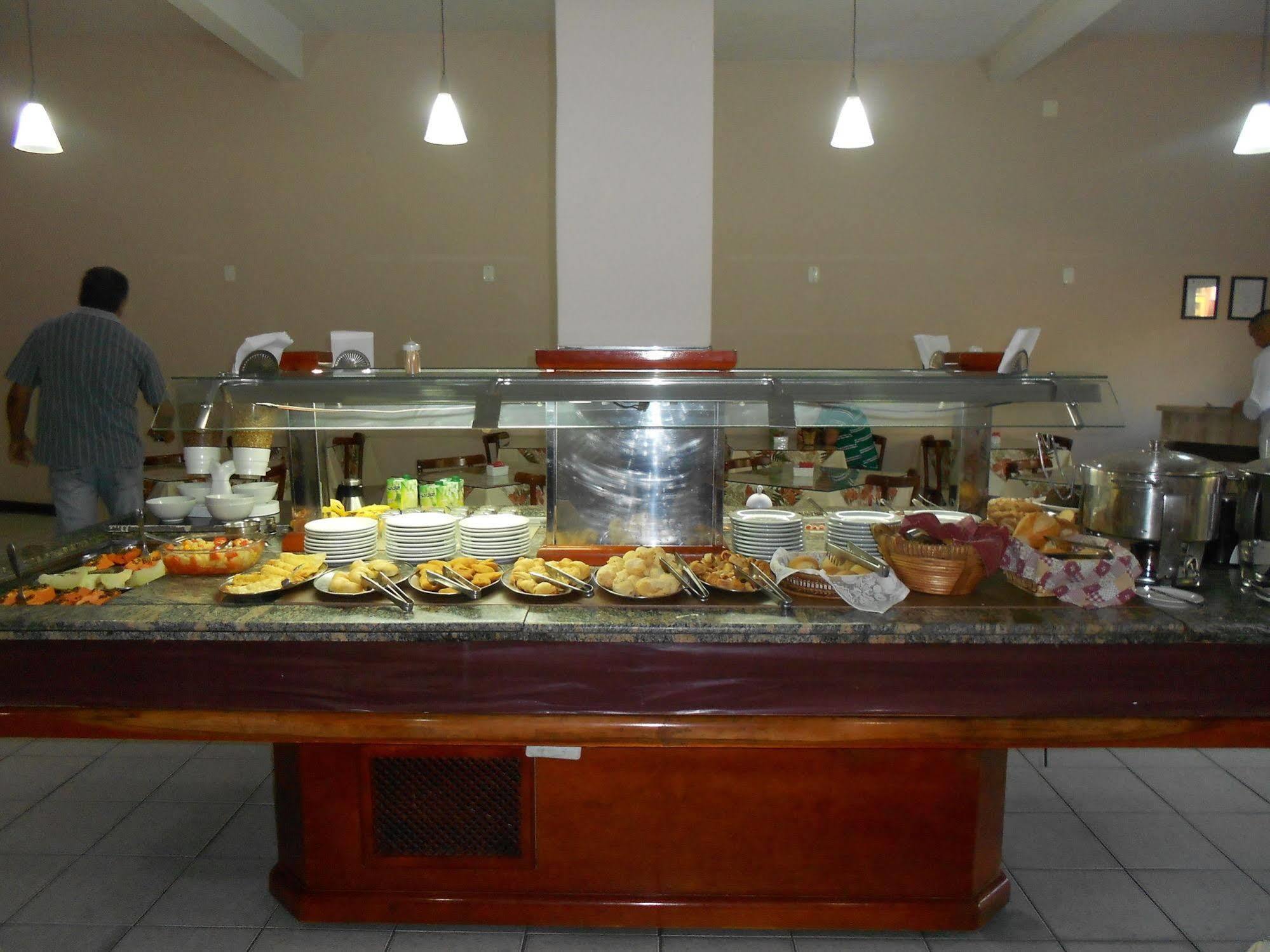 Colossi Hotel ปอร์โตอัลเลเกร ภายนอก รูปภาพ