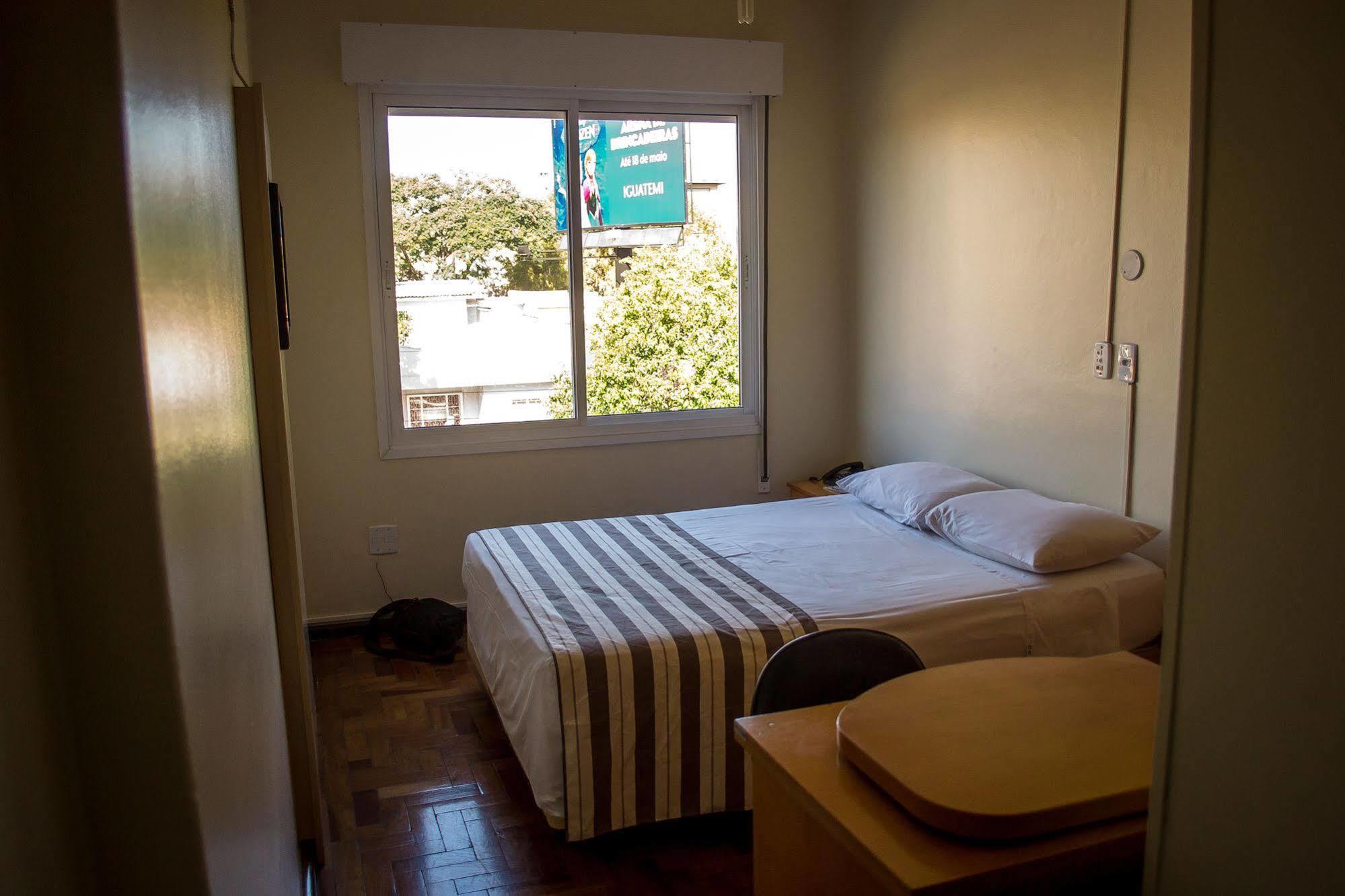 Colossi Hotel ปอร์โตอัลเลเกร ภายนอก รูปภาพ
